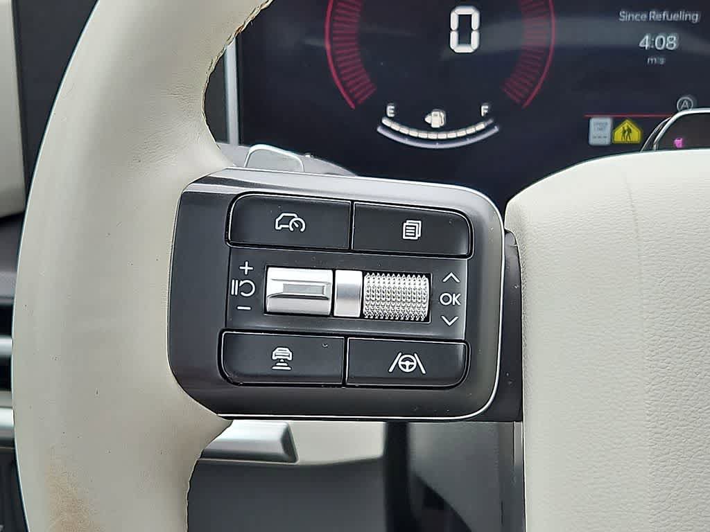 Used 2025 Hyundai Santa Fe SEL AWD/4WD image 20