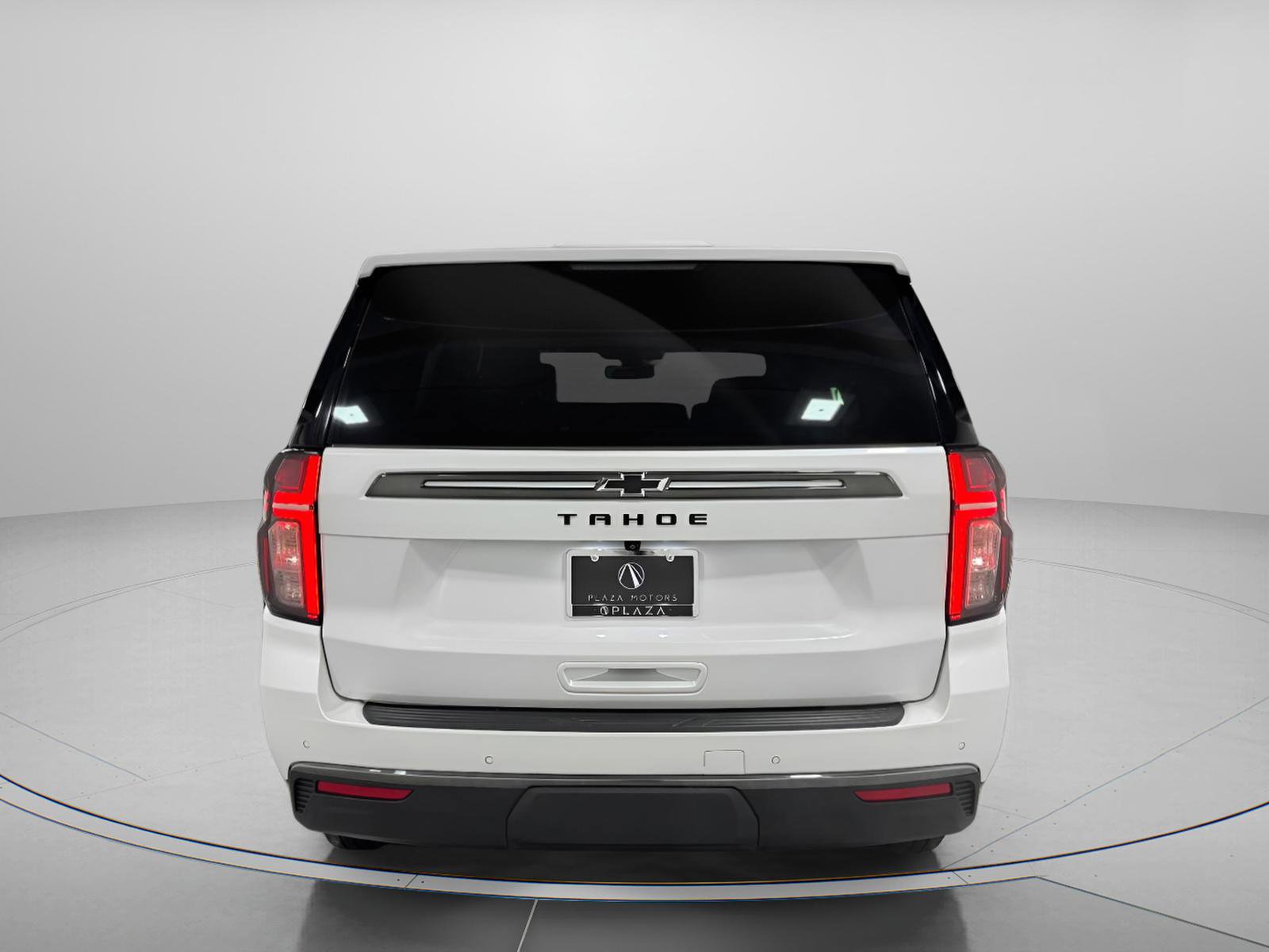 Used 2022 Chevrolet Tahoe Z71 w/ Luxury Package image 4