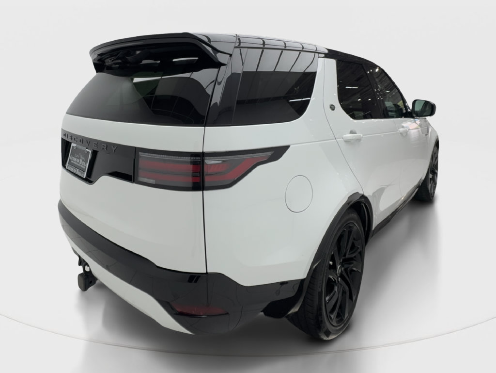 Used 2025 Land Rover Discovery Dynamic SE AWD/4WD image 8