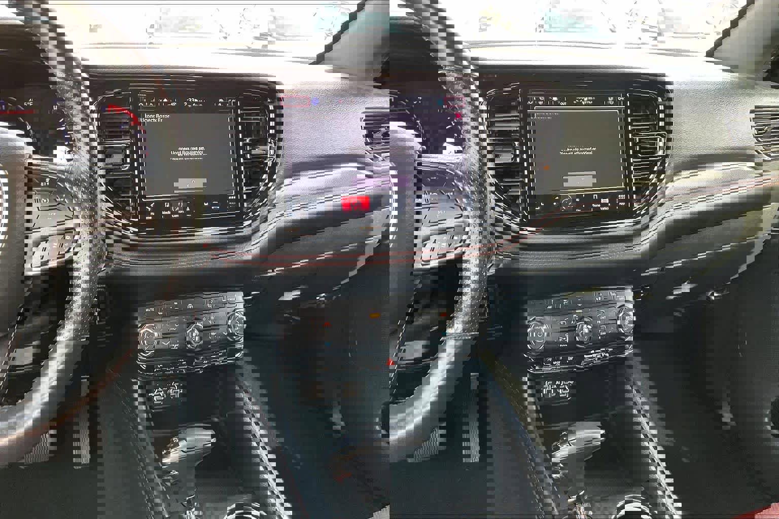 Used 2024 Dodge Durango GT image 7