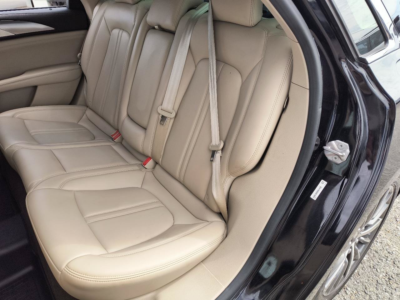 Used 2019 Lincoln MKZ Premiere AWD/4WD image 24