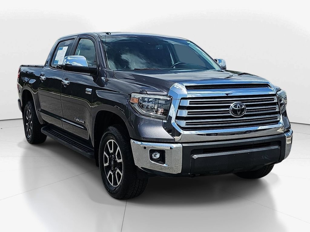 Used 2018 Toyota Tundra Limited w/ Limited Premium Package AWD/4WD video 3