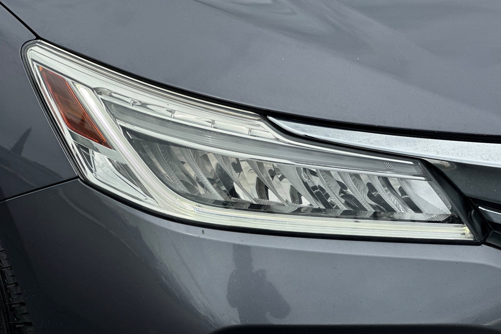 Used 2017 Honda Accord Touring image 11
