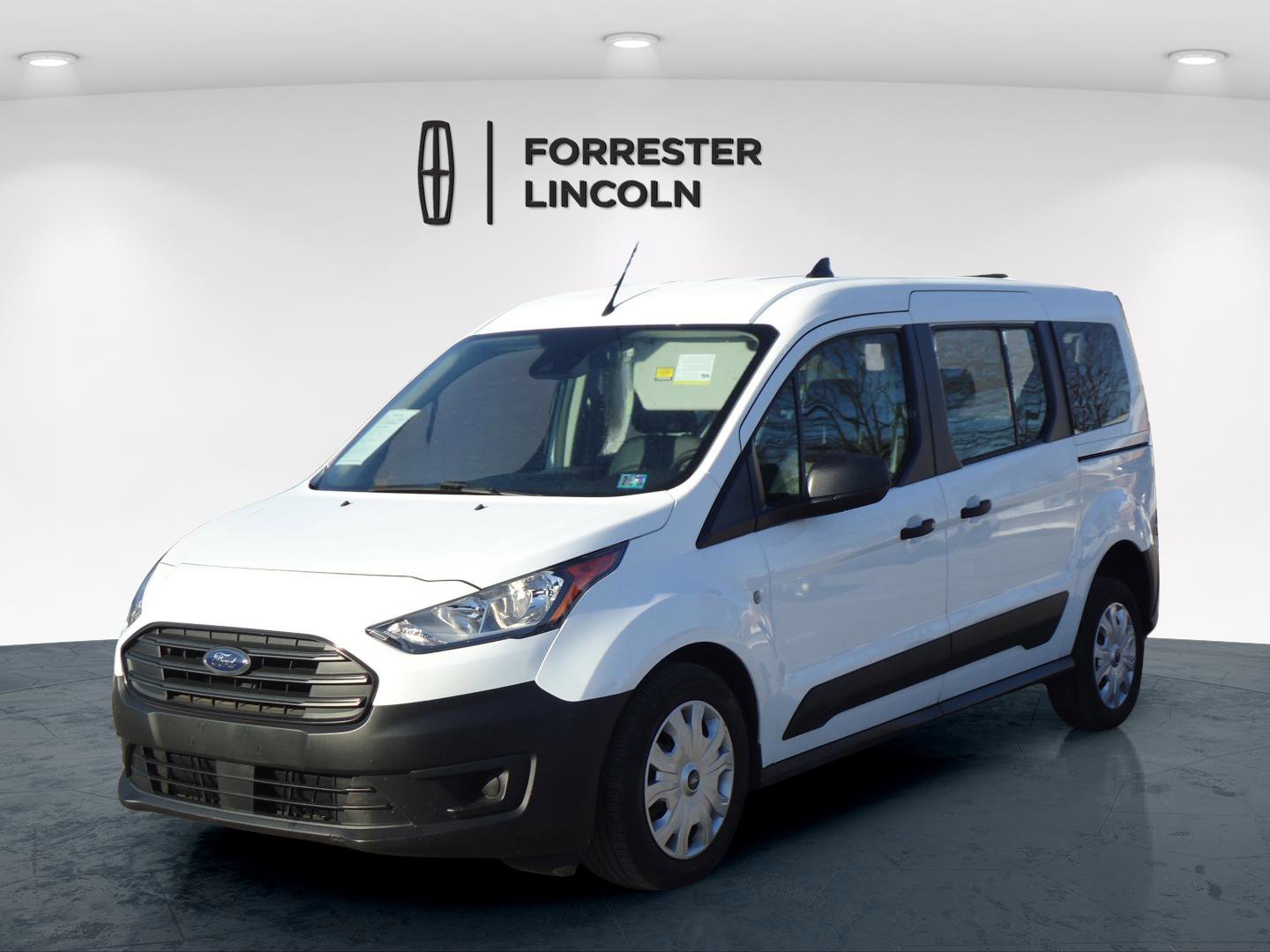 Used 2022 Ford Transit Connect XL image 5