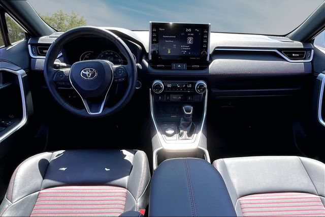 Used 2022 Toyota RAV4 XSE w/ Weather Package AWD/4WD image 7