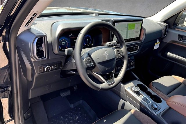 New 2025 Ford Bronco Sport Outer Banks w/ Outer Banks Tech Package+ image 6