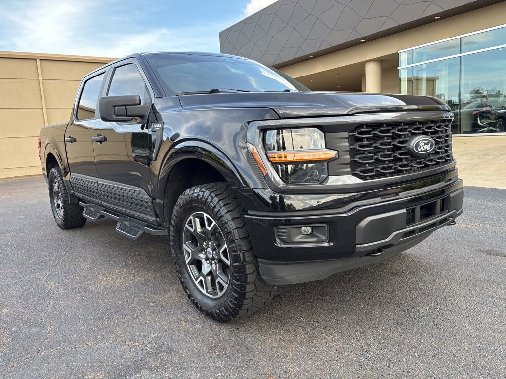 Used 2024 Ford F150 STX AWD/4WD image 3