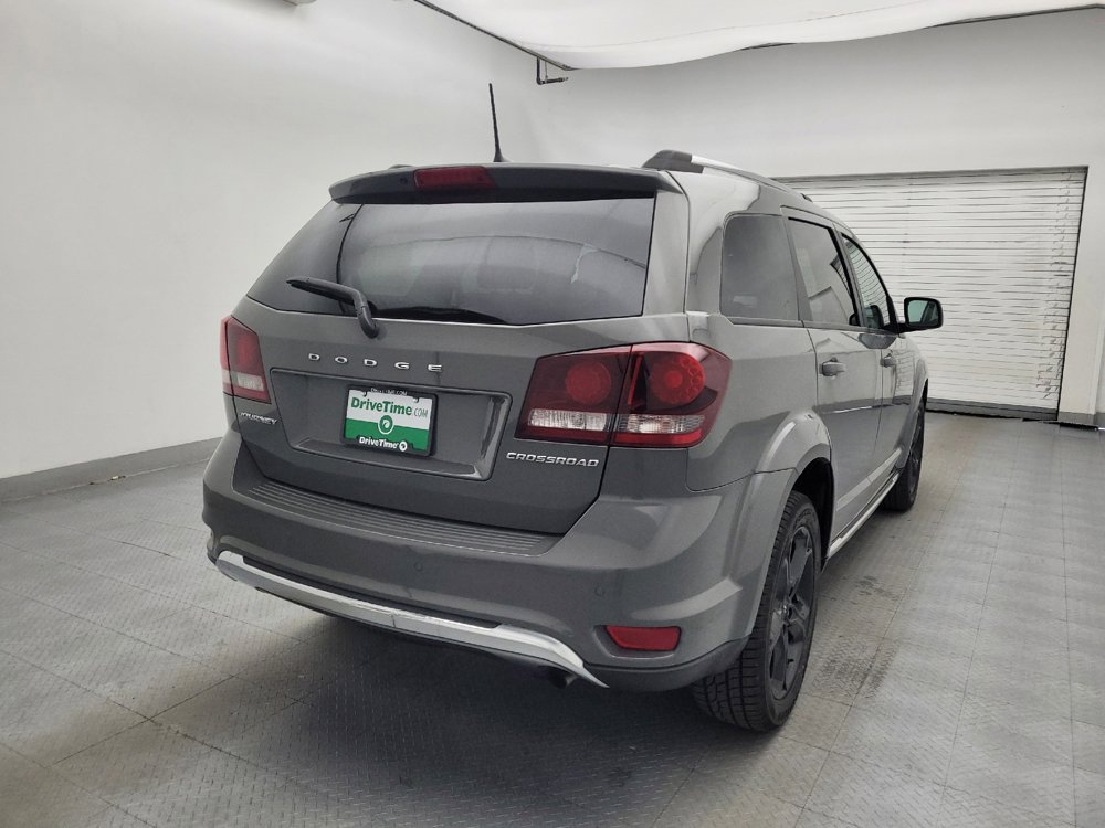 Used 2020 Dodge Journey Crossroad w/ Popular Equipment Group FWD image 7