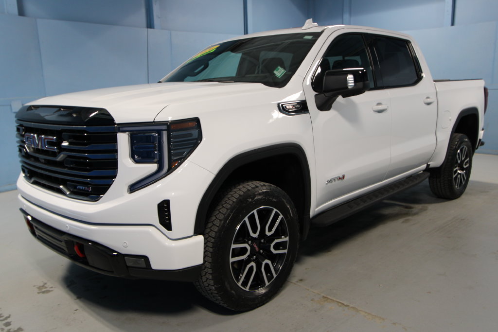 Used 2026 GMC Sierra 1500 AT4 w/ AT4 Premium Package AWD/4WD image 36