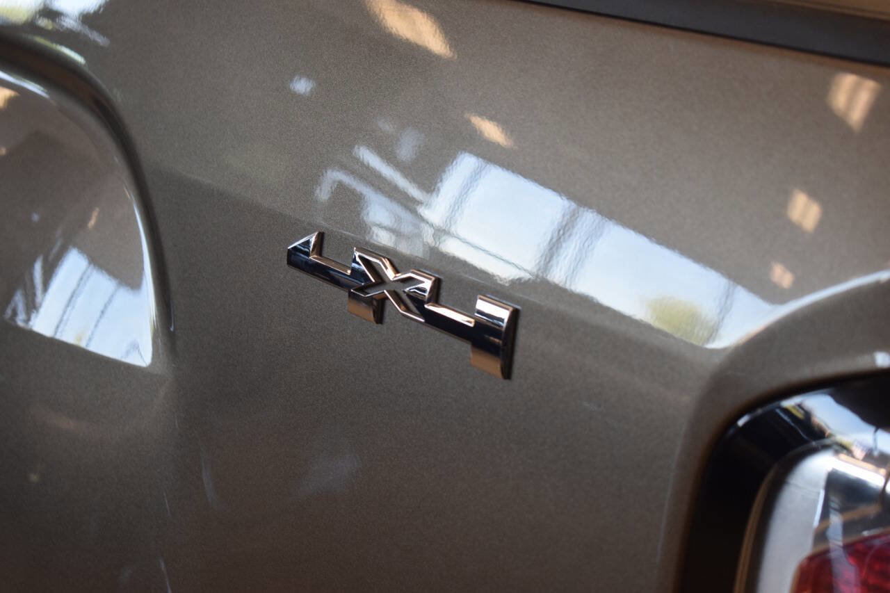 Used 2015 GMC Canyon SLT w/ Driver Alert Package image 37