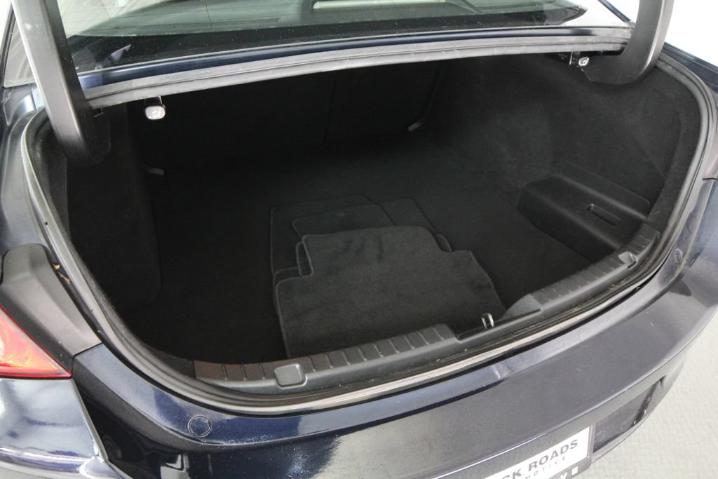 Used 2019 MAZDA MAZDA3 Sedan w/ Preferred Package FWD image 34