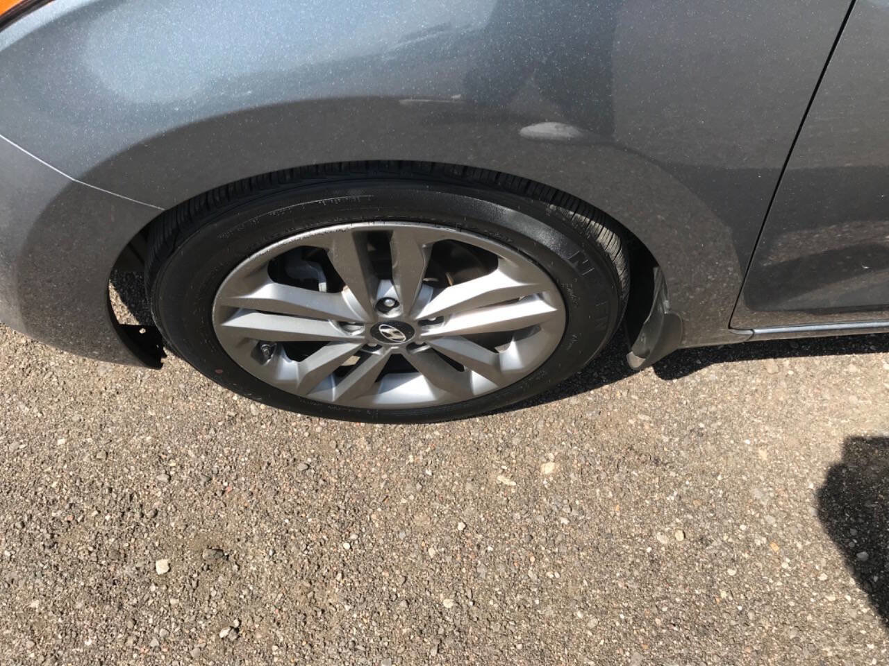 Used 2016 Hyundai Elantra GT w/ Option Group 03 image 21