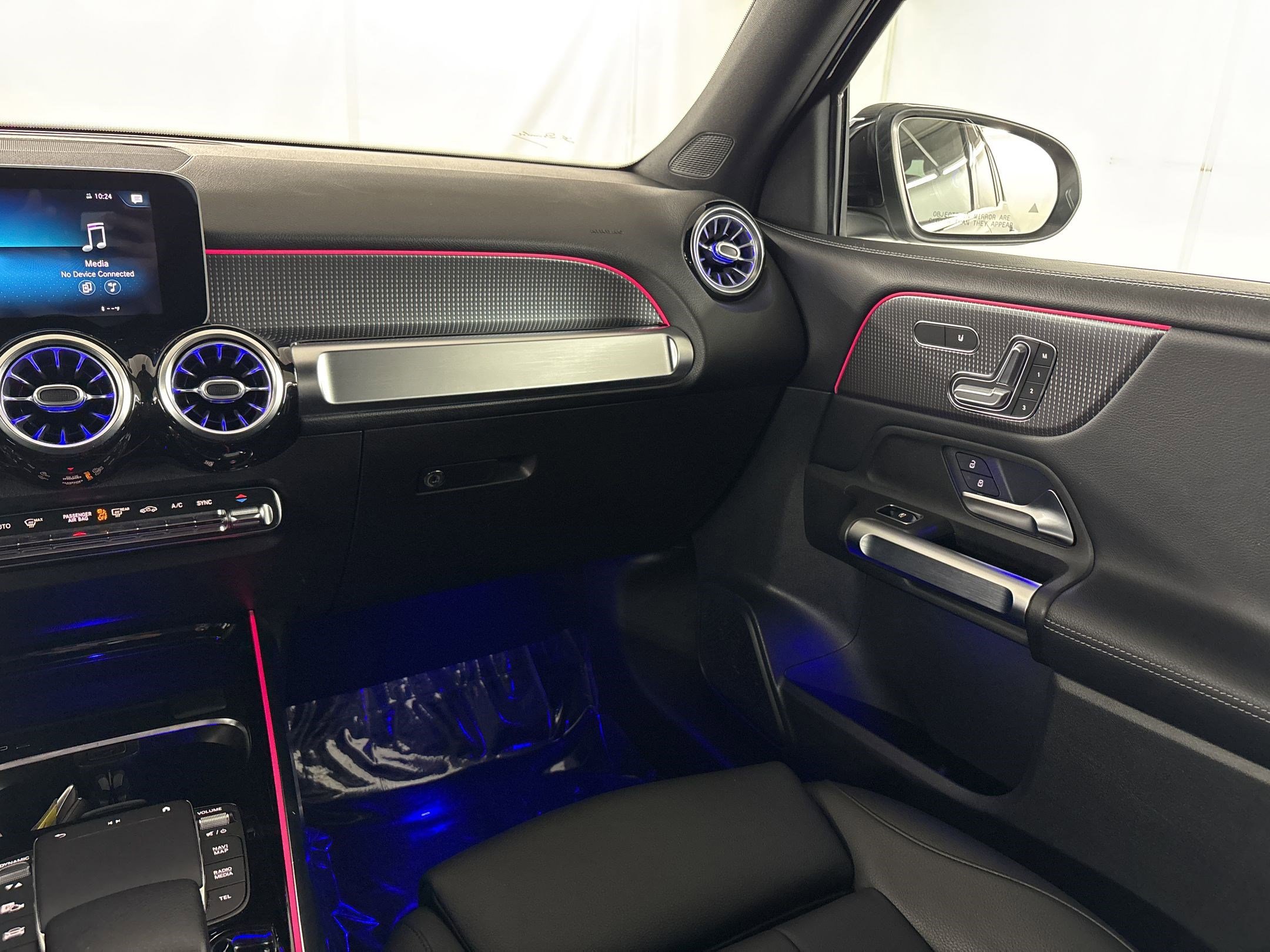 Certified 2021 Mercedes-Benz GLB 250 image 29