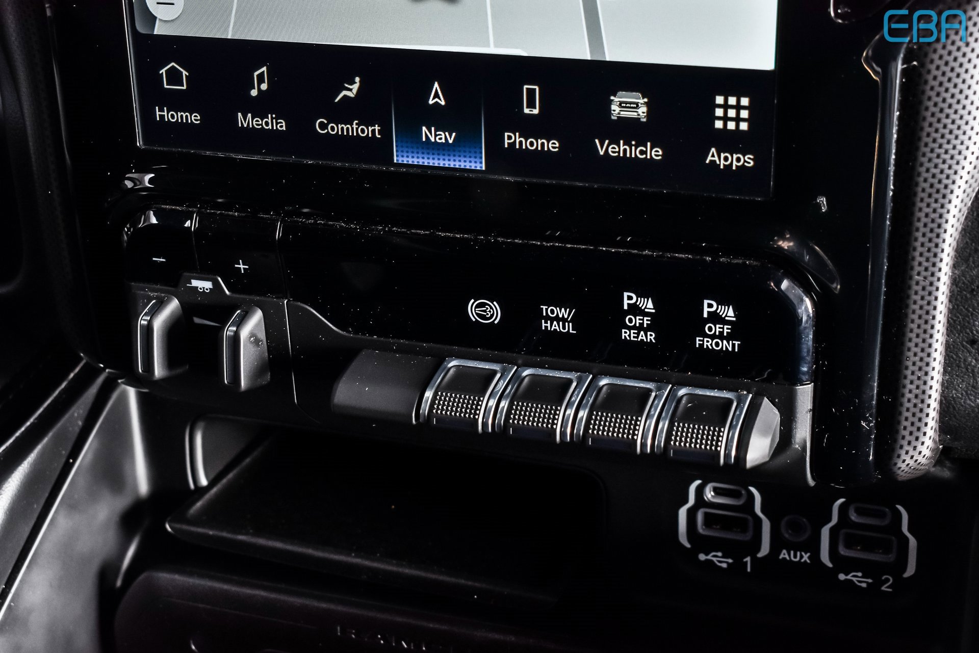 Used 2023 RAM 2500 Limited image 25