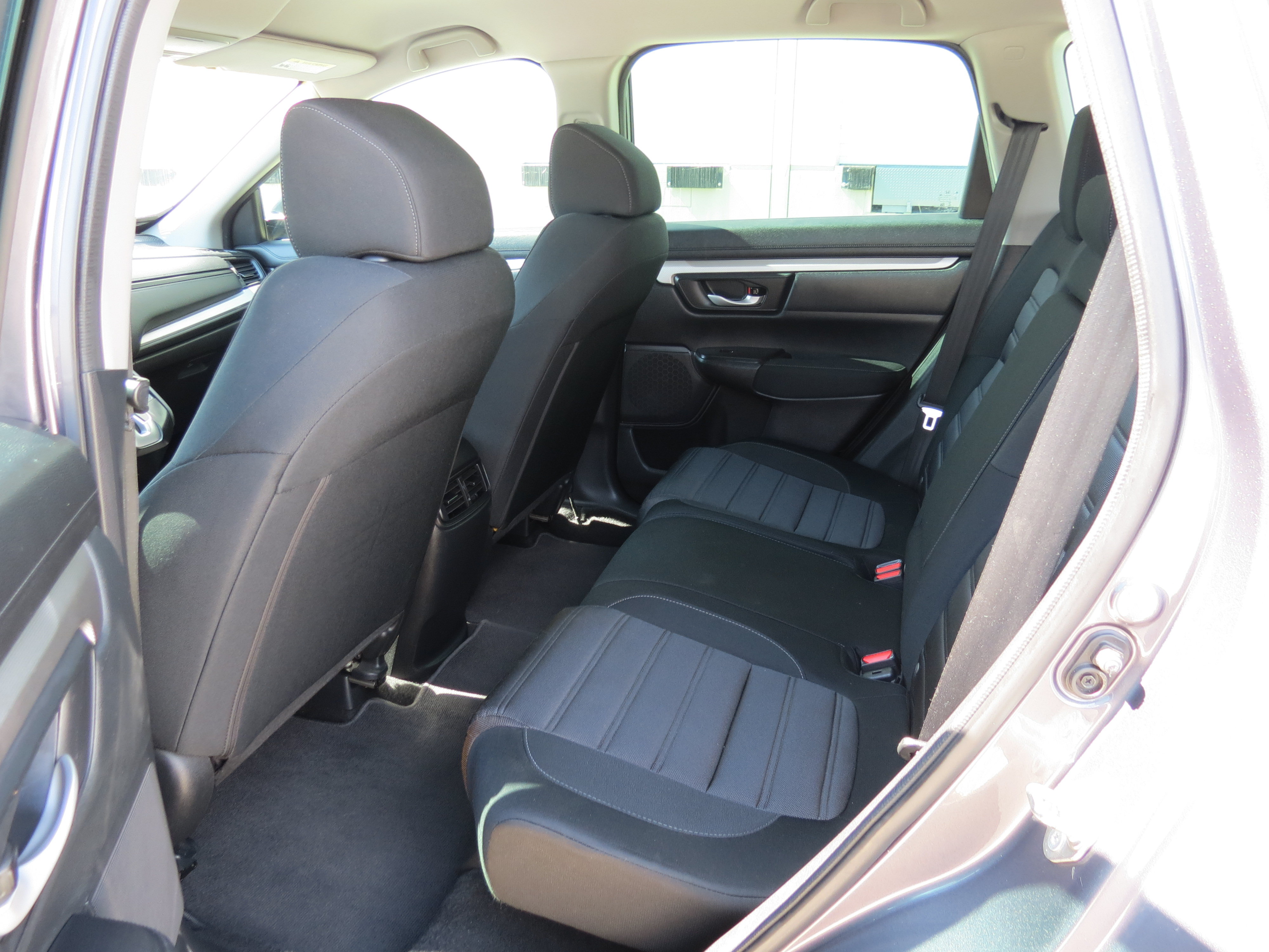 Used 2018 Honda CR-V LX image 25
