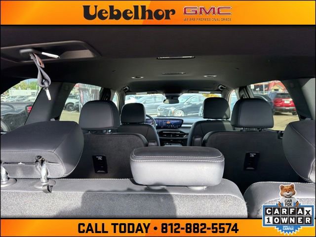 Used 2025 Buick Enclave Preferred FWD image 12