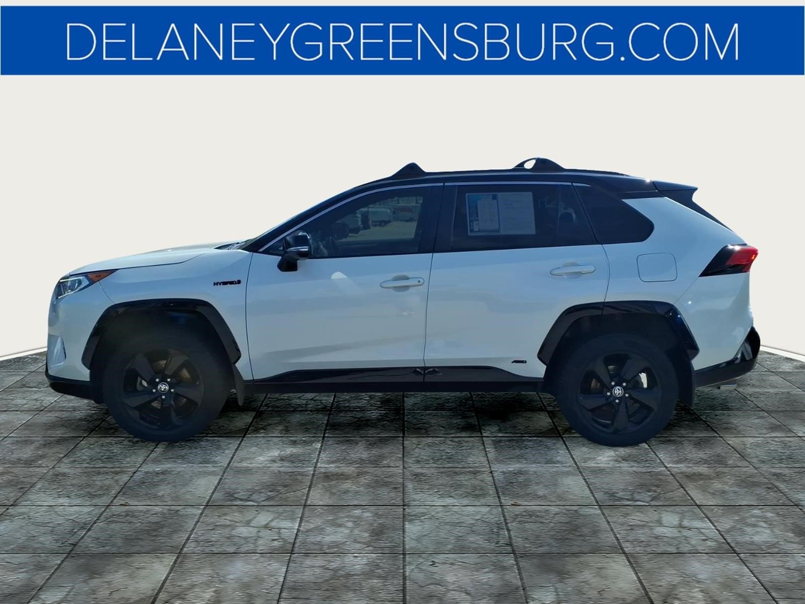 Used 2021 Toyota RAV4 XSE w/ Carpet Mat Package (TMS) AWD/4WD image 6