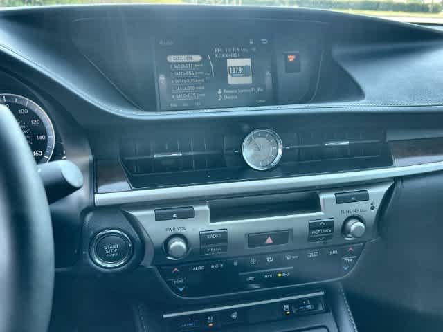 Used 2017 Lexus ES 350 w/ Premium Package FWD image 18