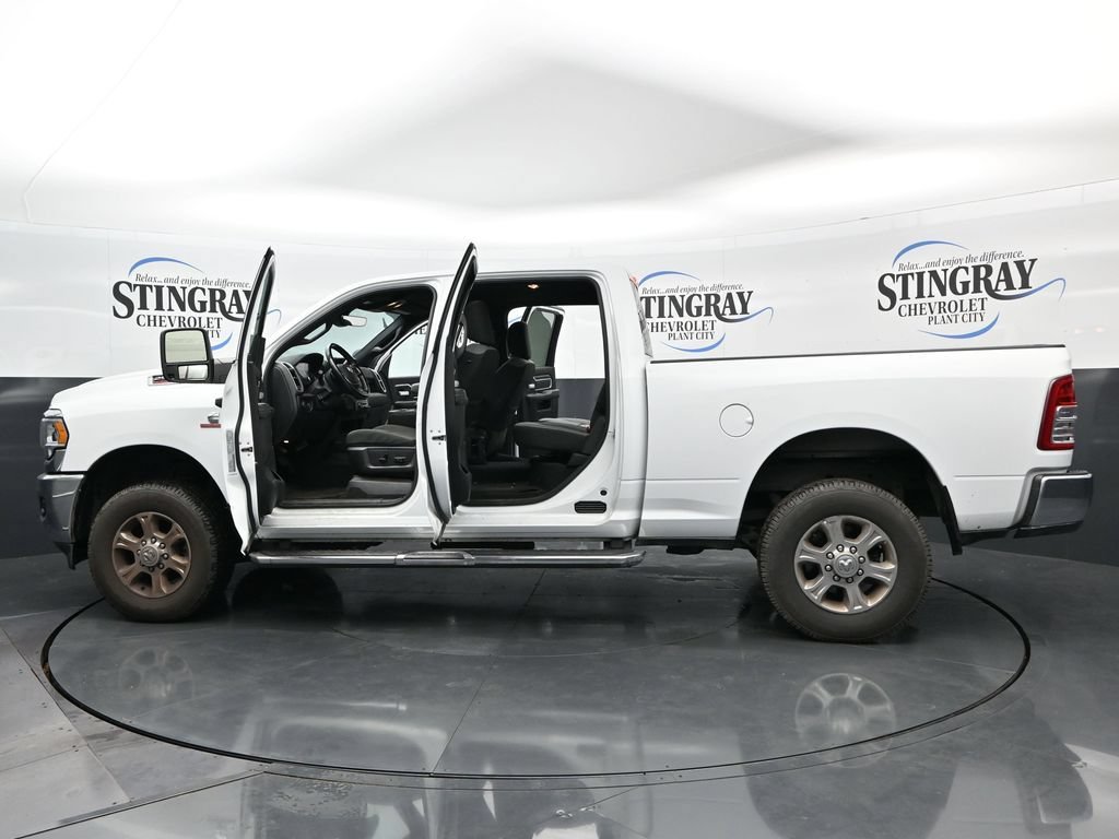 Used 2024 RAM 2500 Big Horn AWD/4WD image 37