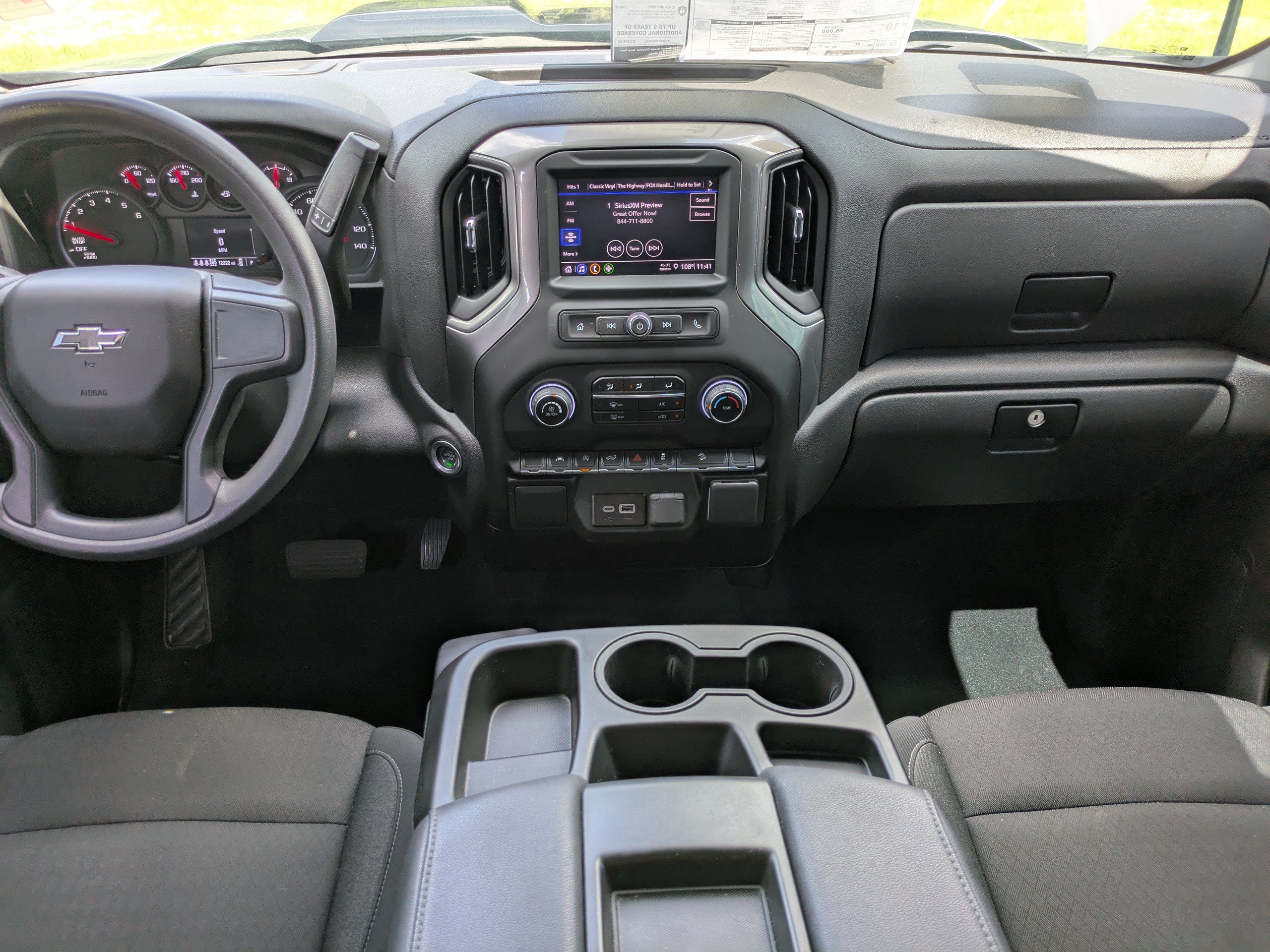Used 2025 Chevrolet Silverado 1500 Custom Trail Boss w/ Turbomax Blackout Package AWD/4WD image 14
