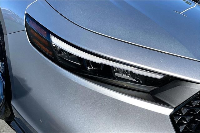 Used 2024 Honda Accord EX image 29