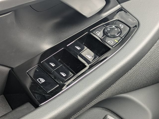 Used 2026 BMW 530i RWD image 24