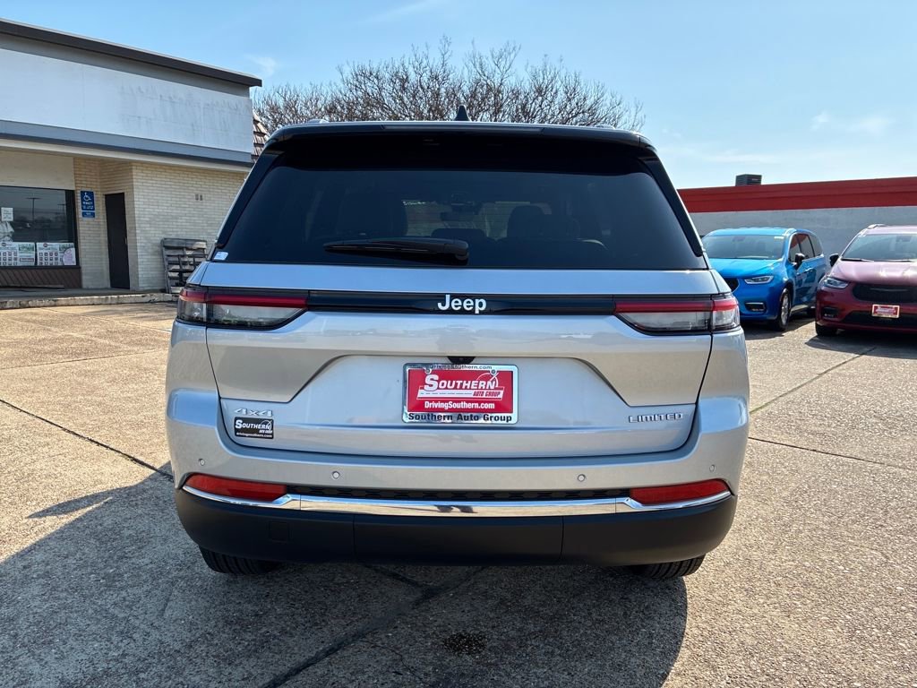 New 2025 Jeep Grand Cherokee Limited image 4