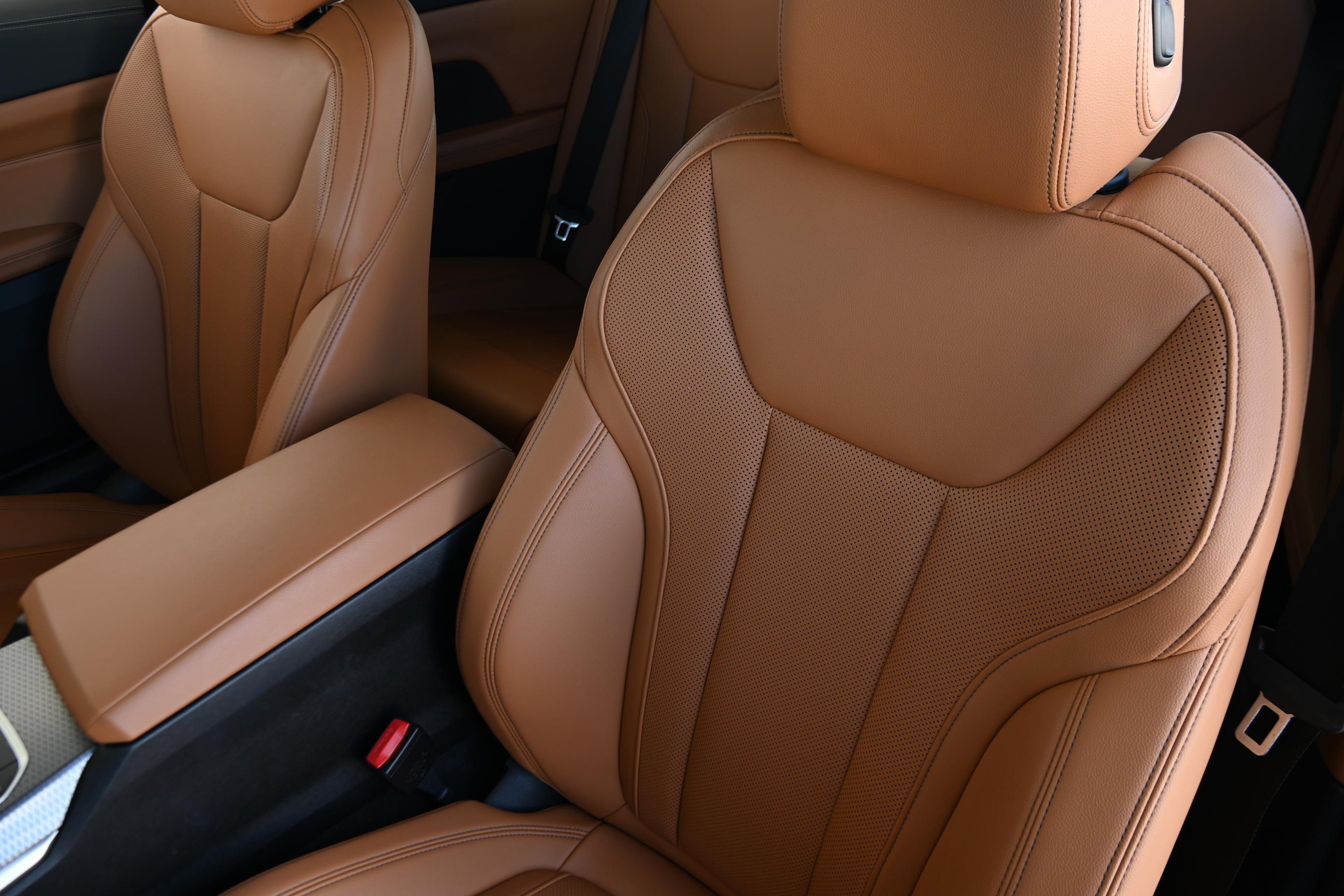 Certified 2026 BMW M440i Convertible RWD image 14