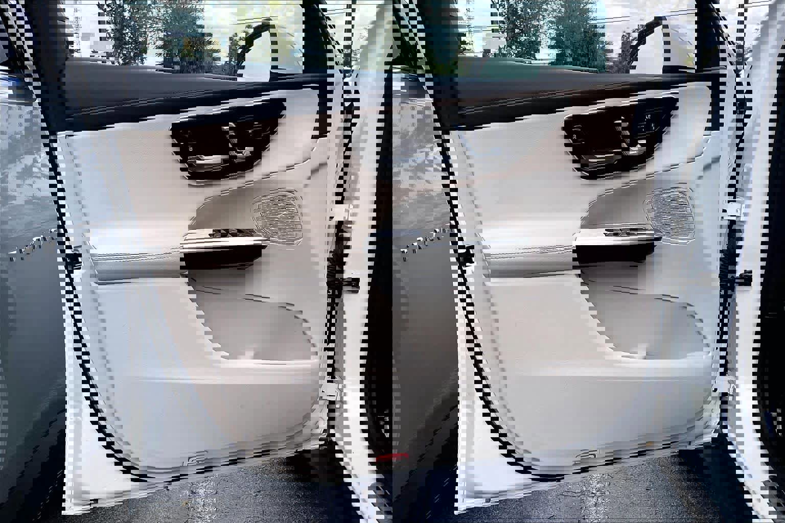 Used 2023 Mercedes-Benz GLC 300 GLC 300 image 22