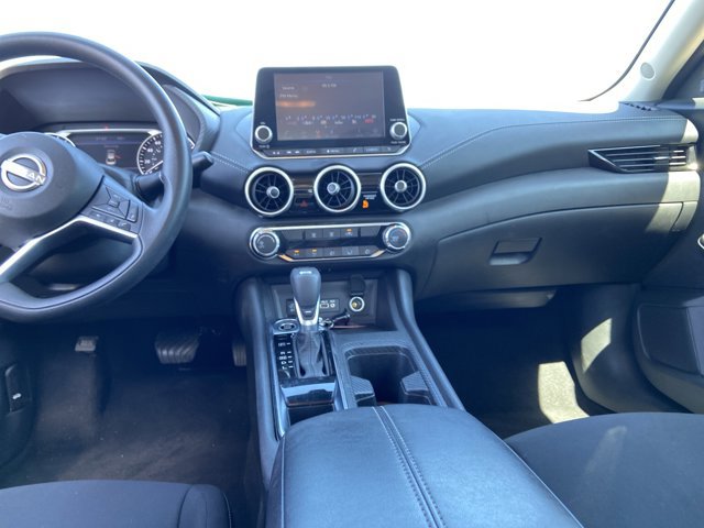 Used 2024 Nissan Sentra SV FWD image 15