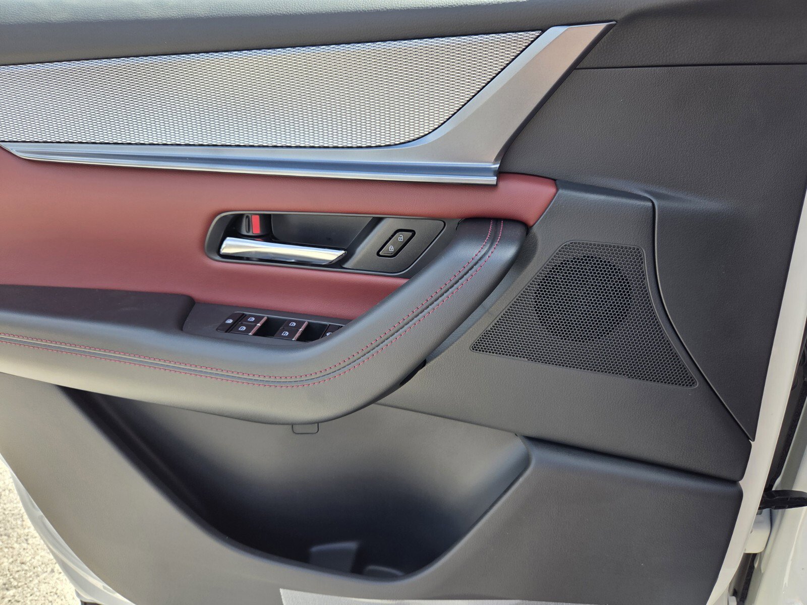 New 2026 MAZDA CX-70 3.3 Turbo S w/ Premium Package AWD/4WD image 18