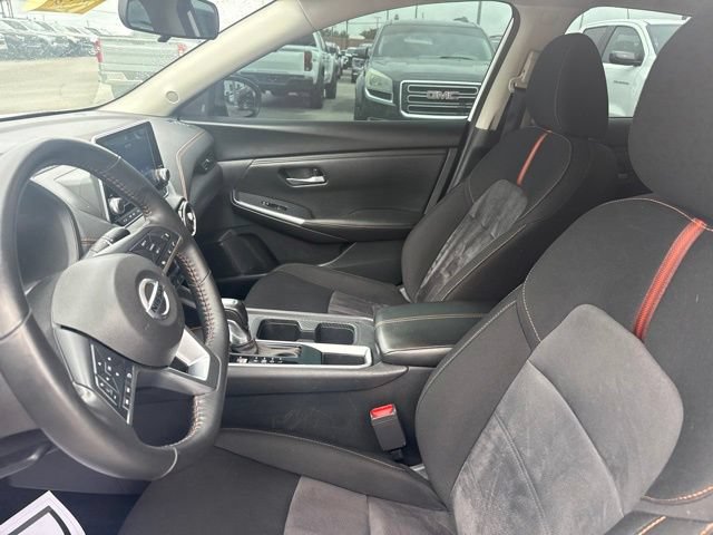 Used 2023 Nissan Sentra SR FWD image 12