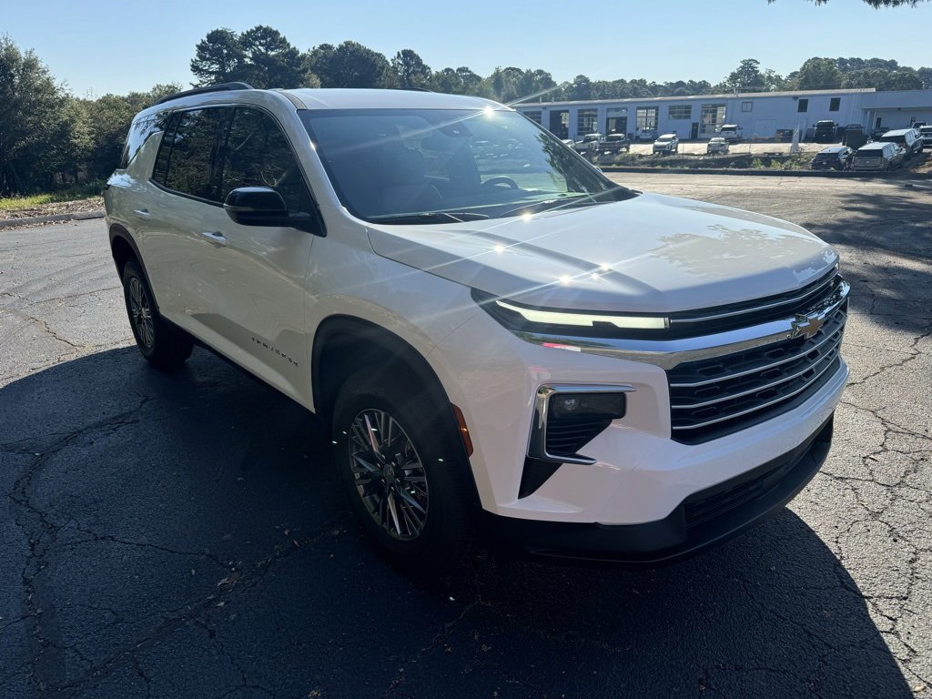 New 2026 Chevrolet Traverse LT image 14