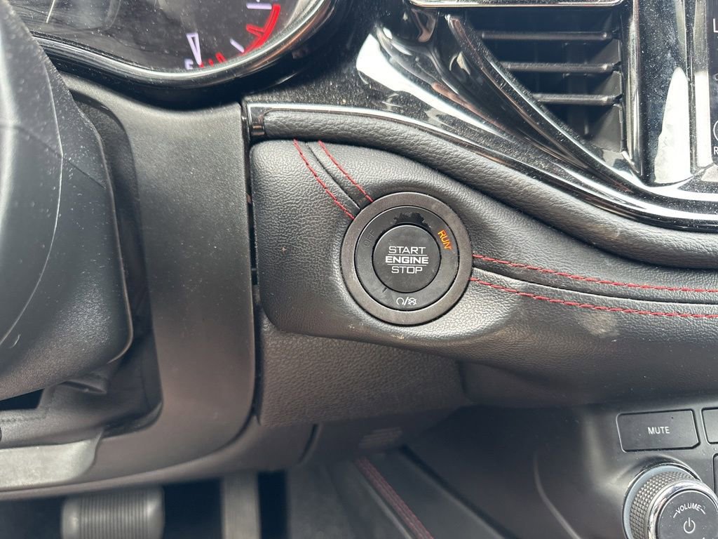 Used 2023 Dodge Durango GT image 25