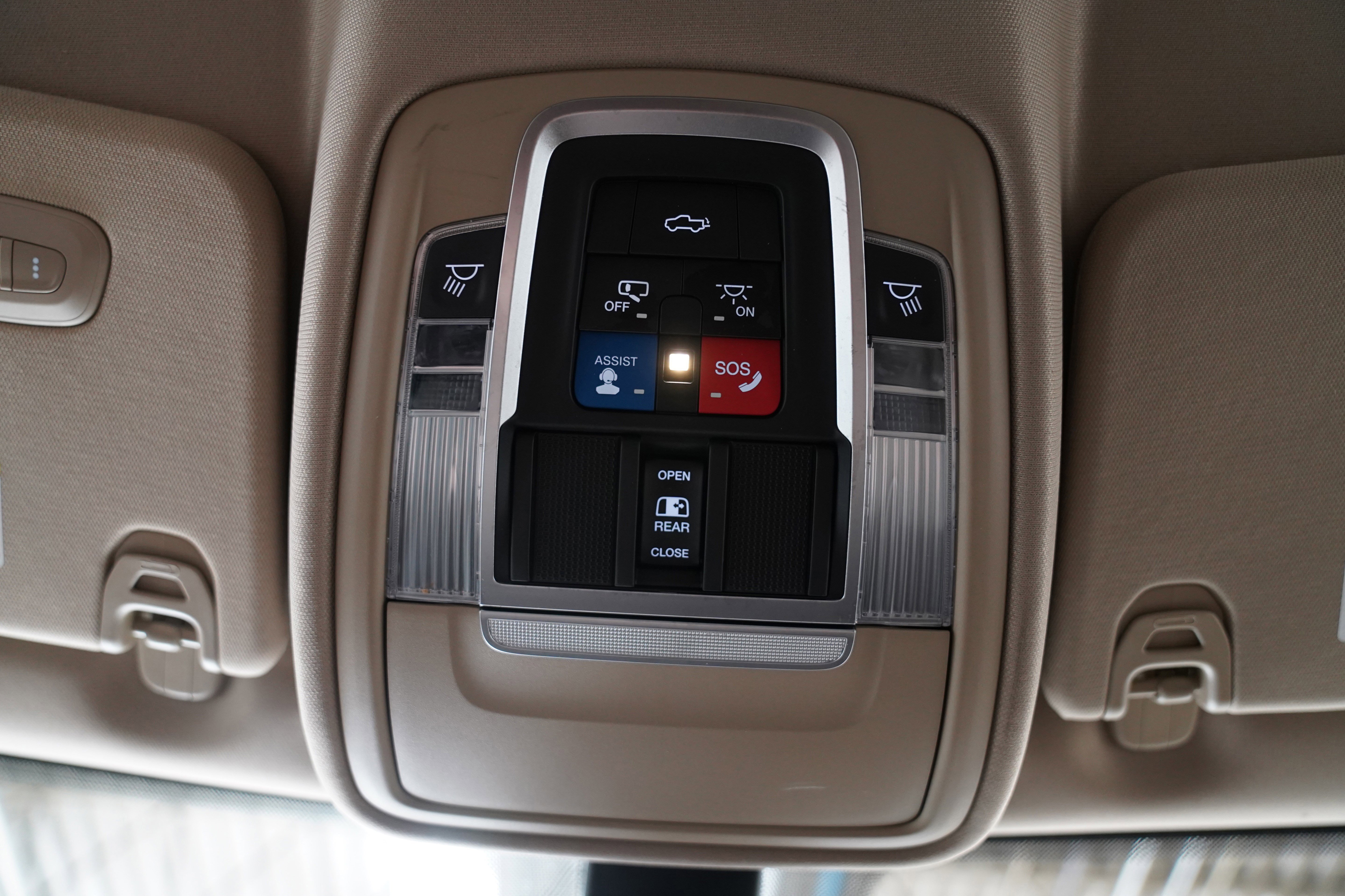 Used 2020 RAM 1500 Laramie image 35