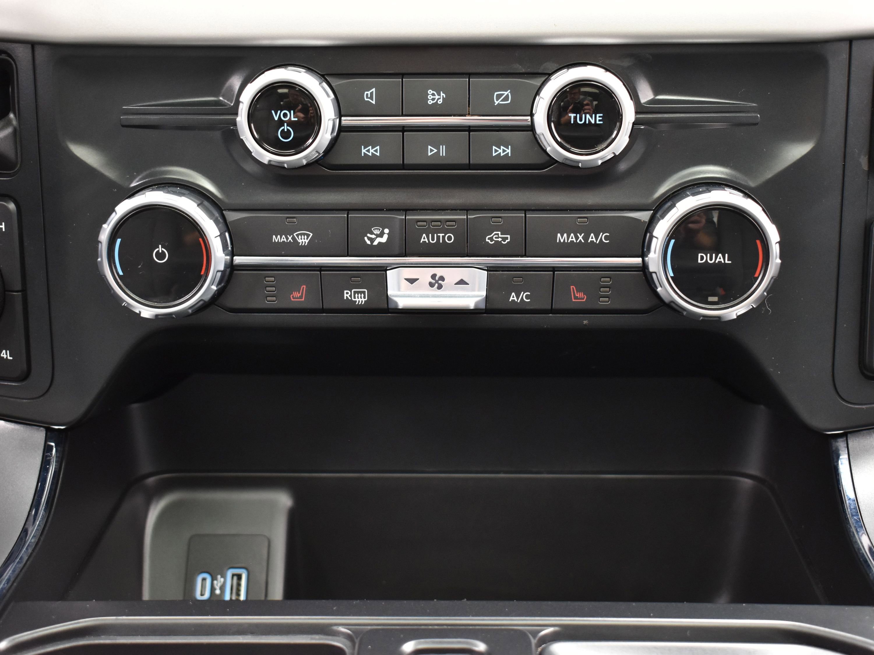 Used 2022 Ford F150 XLT w/ Equipment Group 302A High image 34