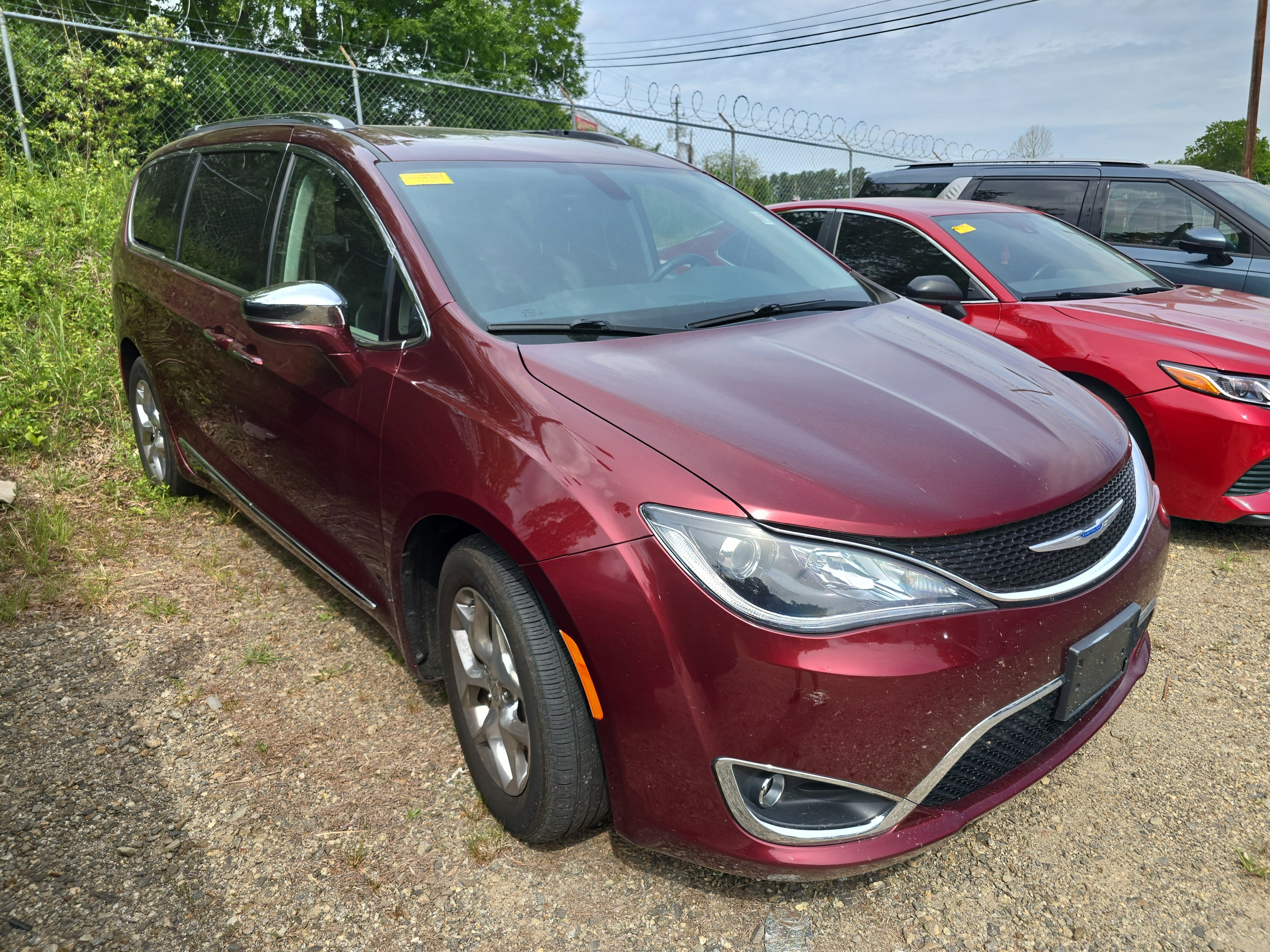 Used 2018 Chrysler Pacifica Limited