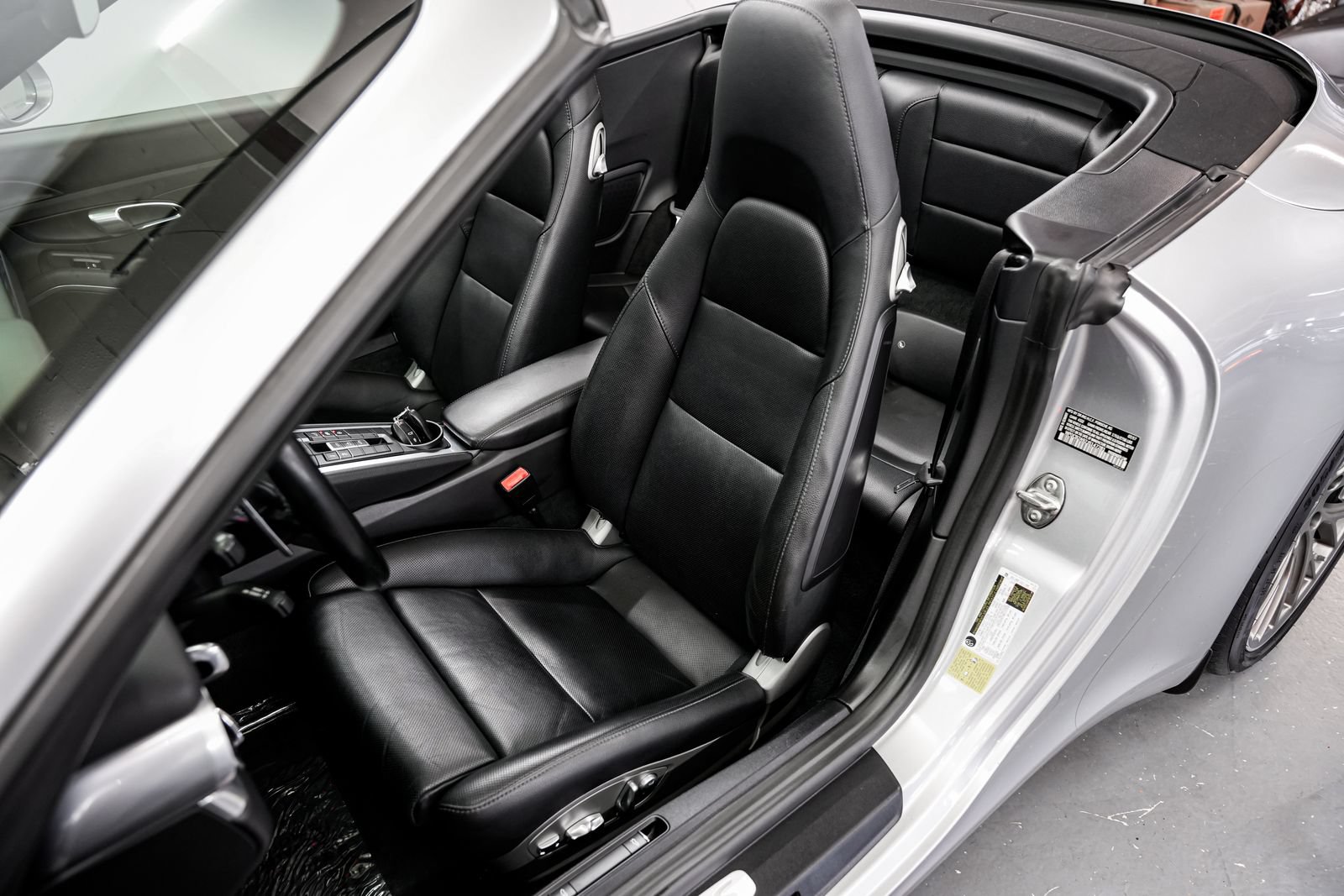 Used 2018 Porsche 911 Carrera S RWD image 20