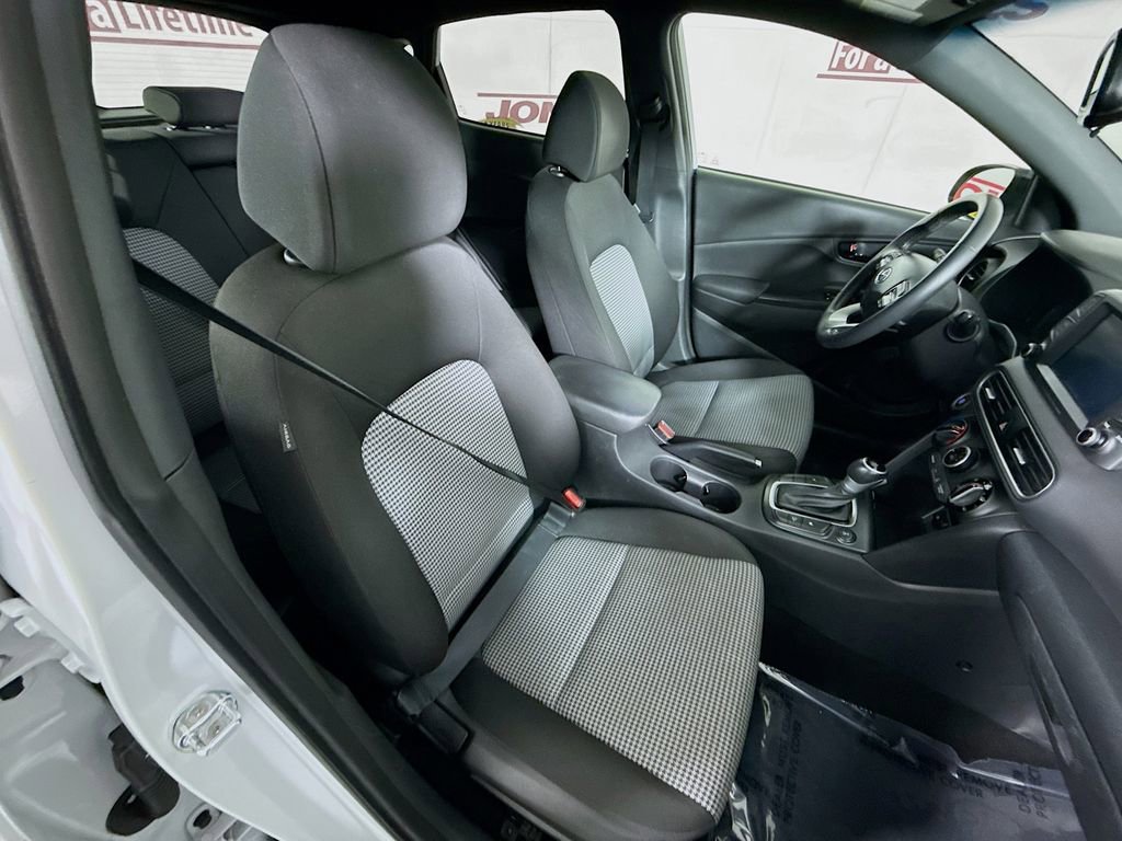 Certified 2021 Hyundai Kona Night w/ Cargo Package image 31