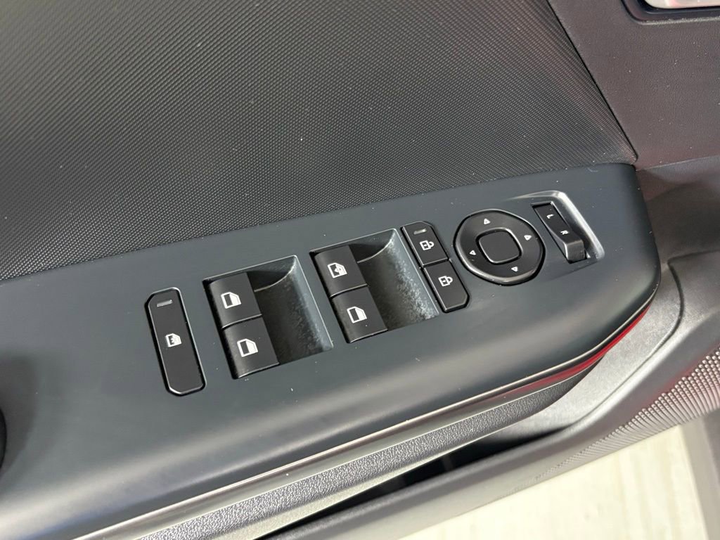 New 2026 Kia K4 FWD image 15