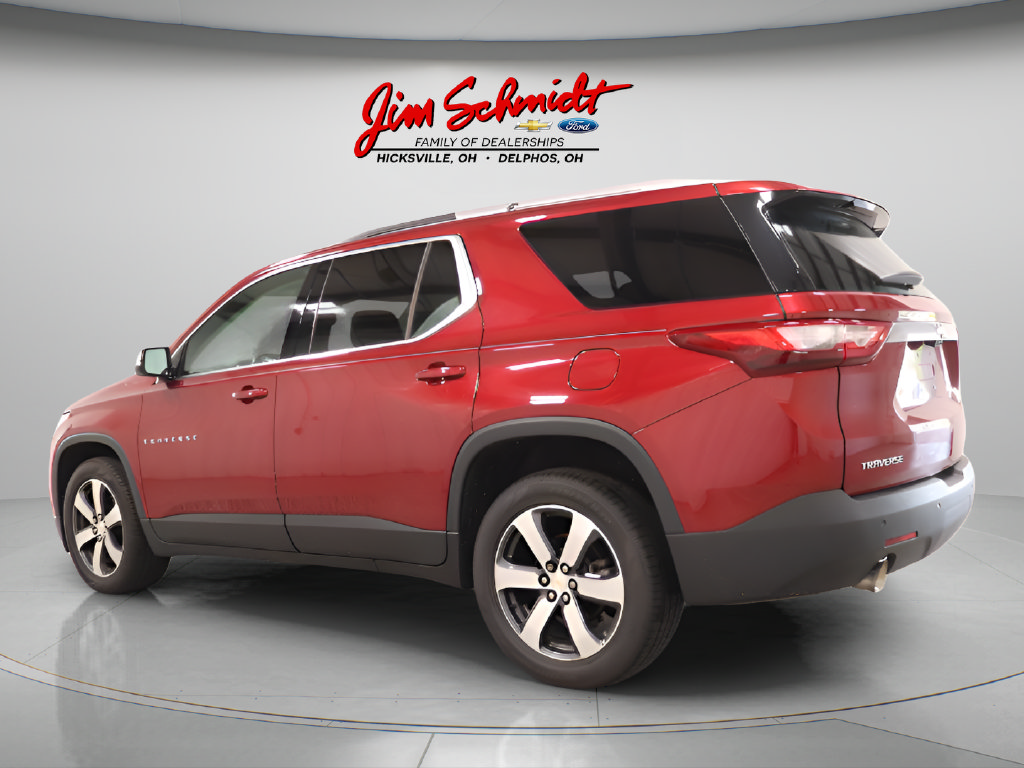Used 2018 Chevrolet Traverse LT FWD image 3