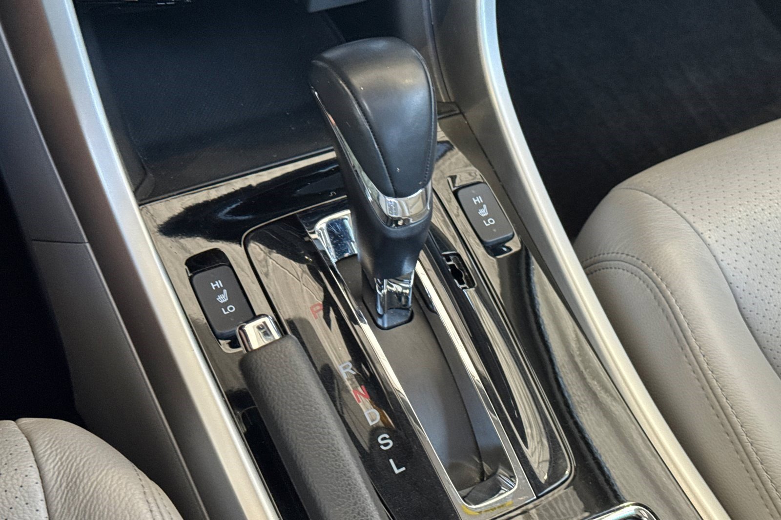 Used 2016 Honda Accord EX-L image 27