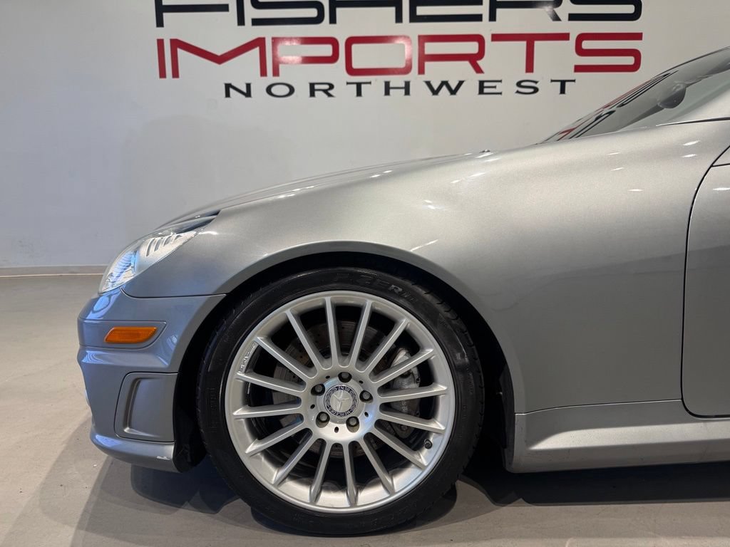 Used 2010 Mercedes-Benz SLK 300 image 3