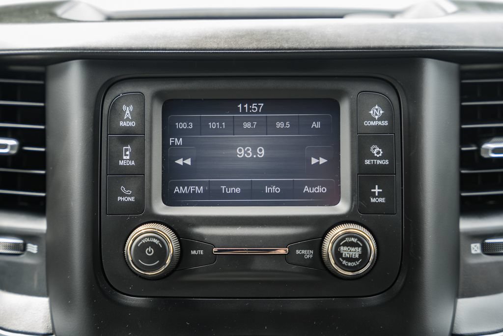 Used 2022 RAM 1500 Big Horn AWD/4WD image 25