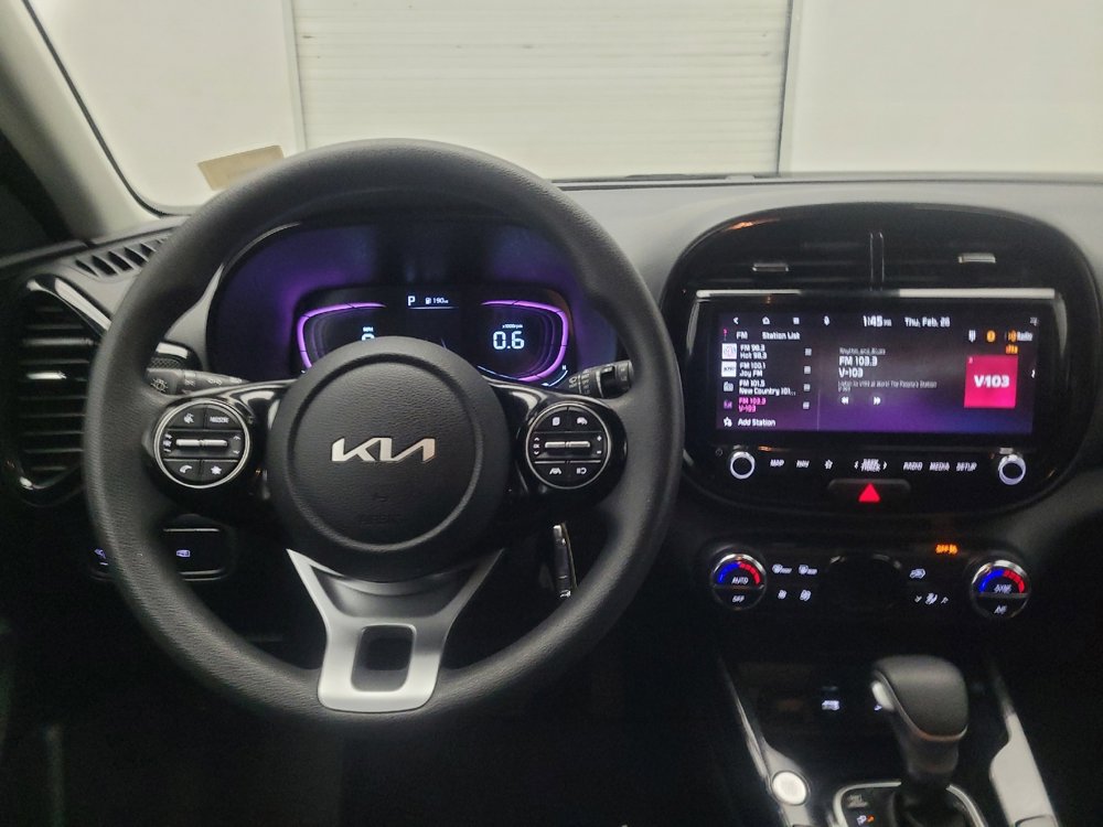 Used 2025 Kia Soul S FWD image 22