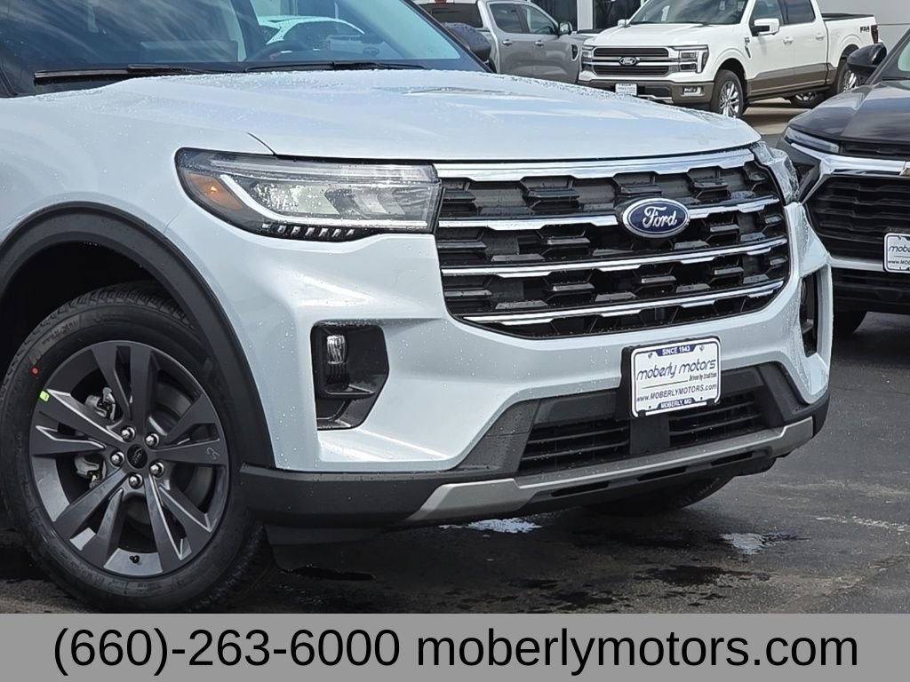 New 2026 Ford Explorer Active image 71
