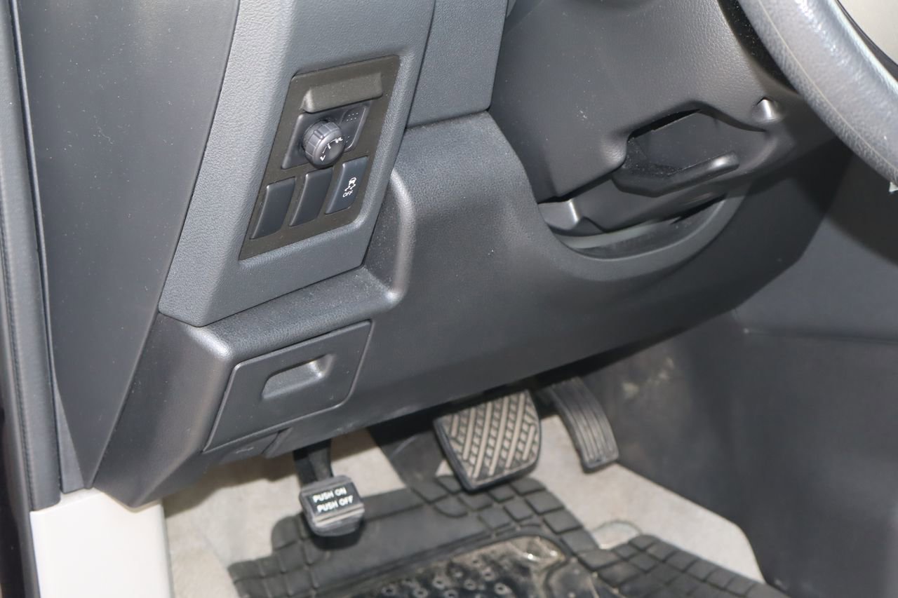 Used 2014 Nissan Rogue S w/ Convenience Package image 20