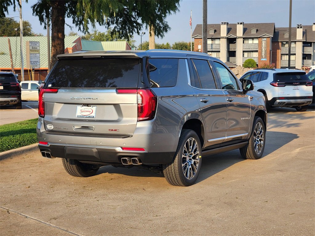 New 2026 GMC Yukon Denali w/ Sun & Power Step Package image 4