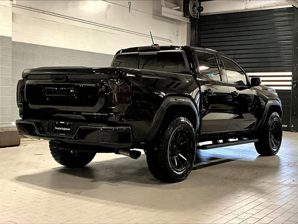 Used 2025 GMC Canyon Denali w/ LPO, Denali Black Edition image 17