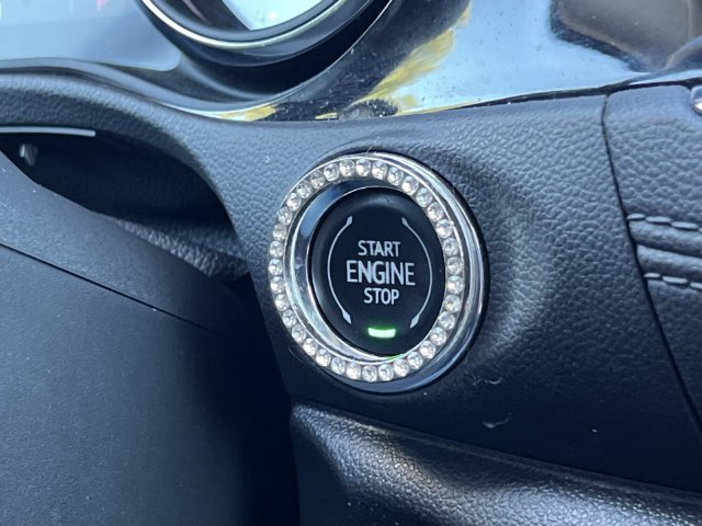 Certified 2023 Buick Encore GX Preferred w/ Cold Weather Comfort Package FWD image 30